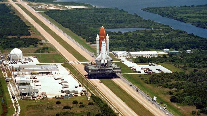 Катастрофа шаттла «Челленджер»: как и почему произошла