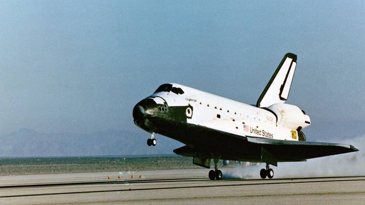 Катастрофа шаттла «Челленджер»: как и почему произошла