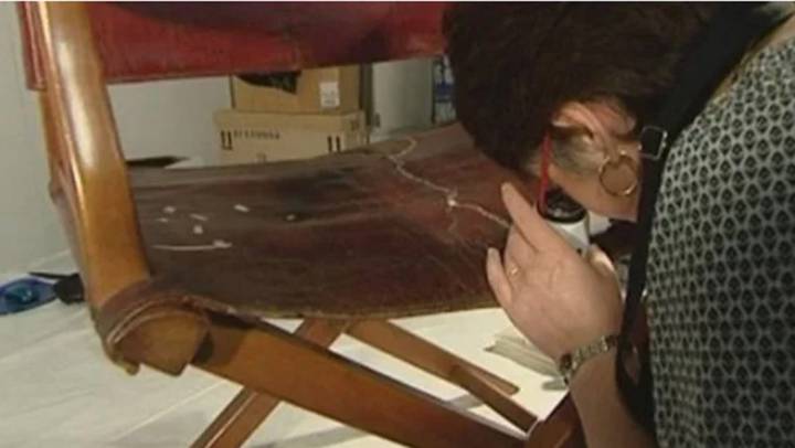 Нелепые случаи порчи музейных экспонатов посетителями и сотрудниками