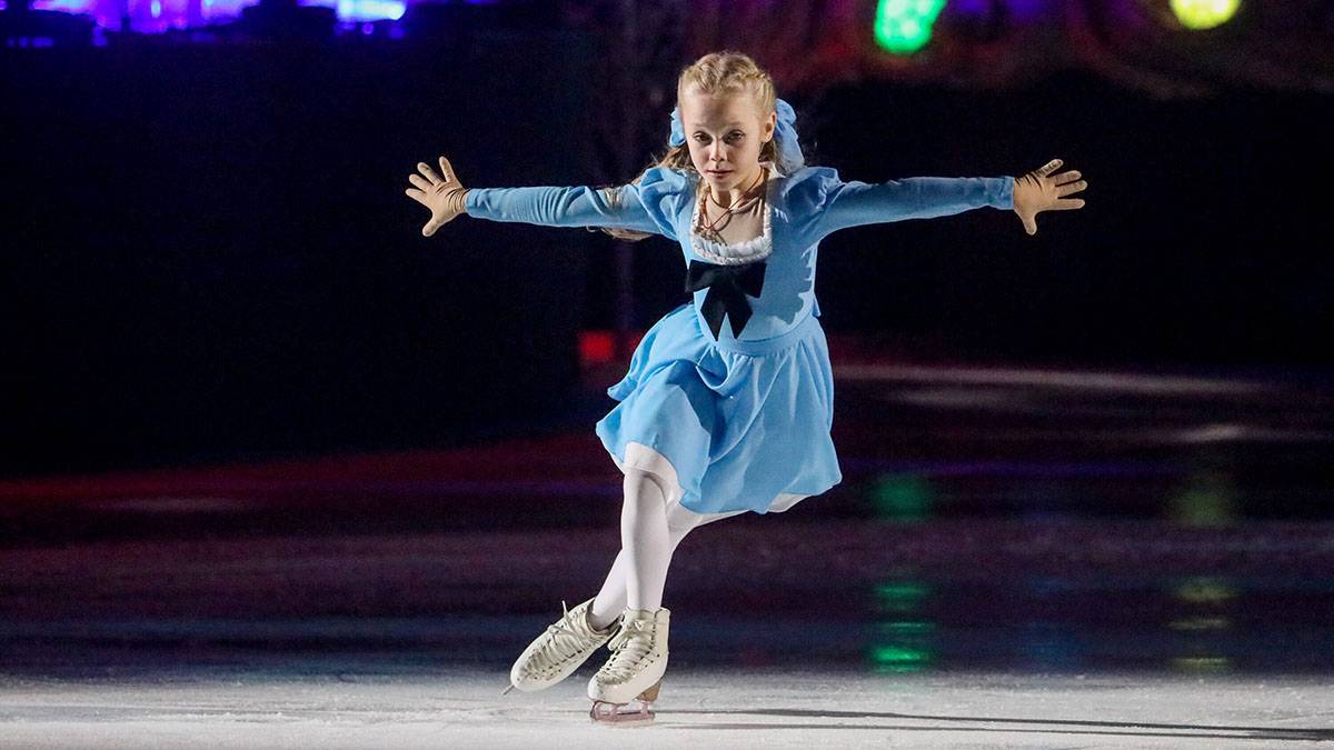 ISU выдал нейтральный статус еще 13 российским фигуристам