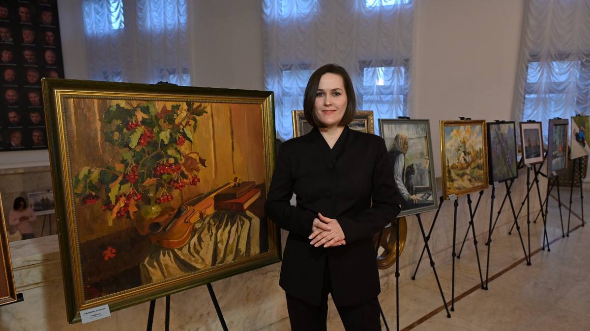 В Центральном академическом театре Российской Армии наградили художников-участников акции «Искусство-СВОим»