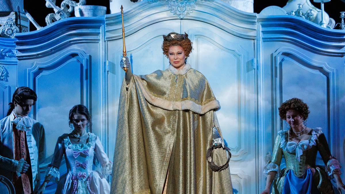 На Малой сцене на Ордынке состоялась премьера лирической комедии «Расстроенная семья»