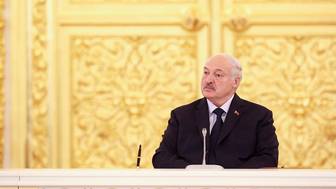 Лукашенко взял под личный контроль расследование удара по автобусу под Брянском