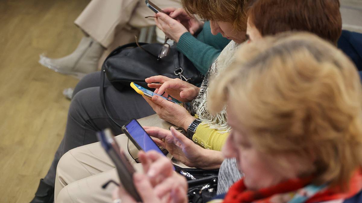 The telephone has become for the retiree the main tool for accessing services