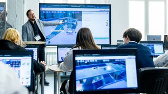 Столичные педагоги пройдут курс по ИИ, разработанный совместно с ведущей ИТ-компанией