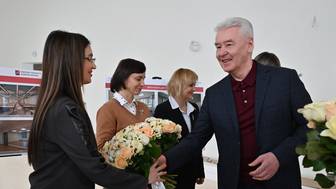Сергей Собянин осмотрел ход реконструкции школы № 1619 в районе Строгино