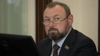 Сын зампреда общественной палаты Екатеринбурга Тестова не хочет платить долги: зачем он заявил о невменяемости