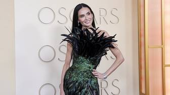 «Никогда не переубедите»: Алена Водонаева заявила, что Деми Мур идет быть худой