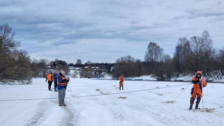 Подростки пропали в Звенигороде: как это произошло, могли ли они провалиться под лед, как их ищут