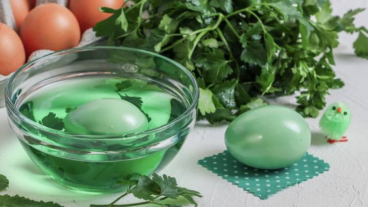 Натуральные красители для пасхальных яиц