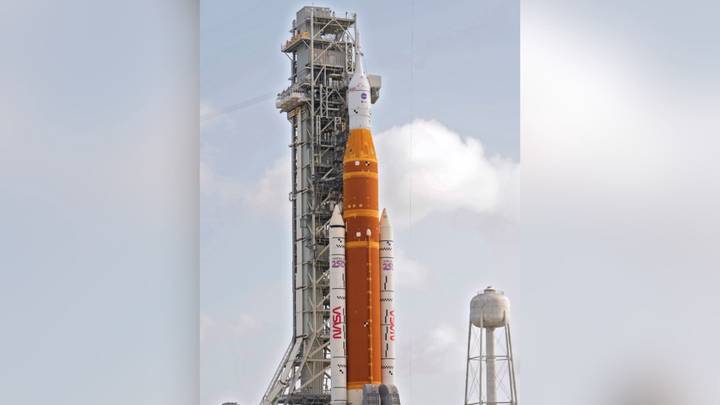 Лунная ракета НАСА «Артемис-2» на мысе Канаверал (Флорида, США)