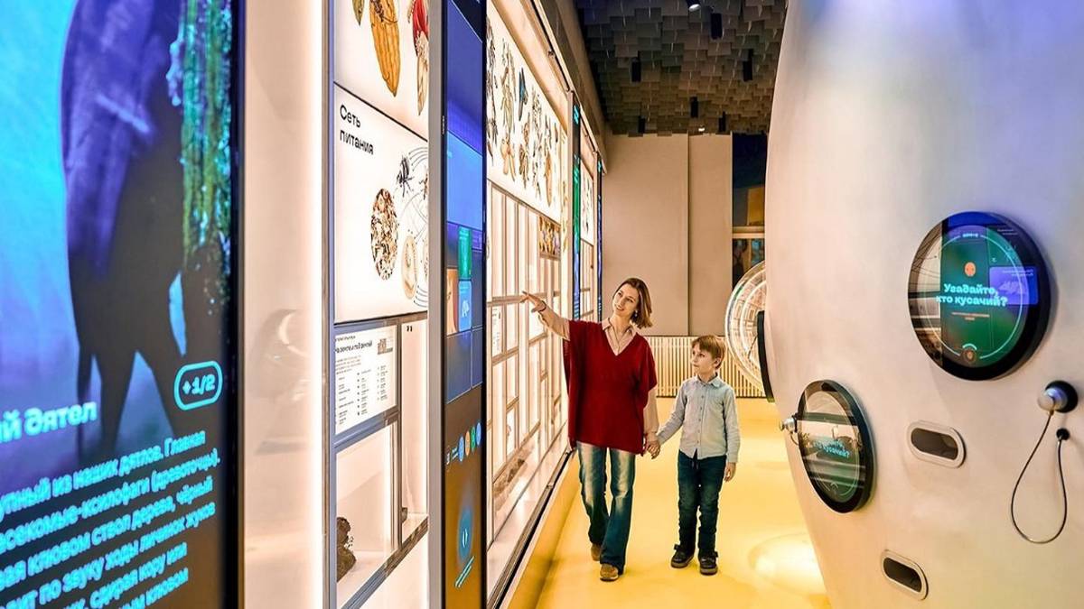 Какие выставки в музеях столицы можно посетить в апреле с сервисом «Мосбилет»