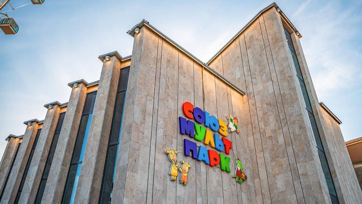 Жителей и гостей Москвы приглашают на экскурсии по местам съемок фильмов