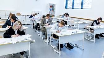 Вице-мэр Ракова: Почти 40 процентов девятиклассников Москвы сдадут два предмета ОГЭ для поступления в колледж в этом году