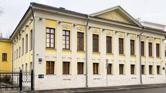 В Москве отремонтировали фасады дома поэта Аполлона Майкова