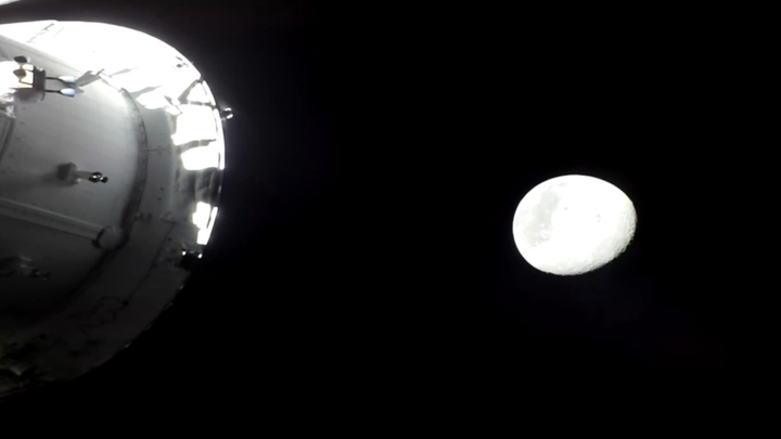 Опубликовано фото обратной стороны Луны