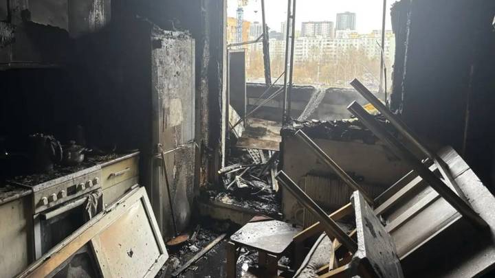 Прокуратура показала фото из сгоревшей квартиры на севере Москвы