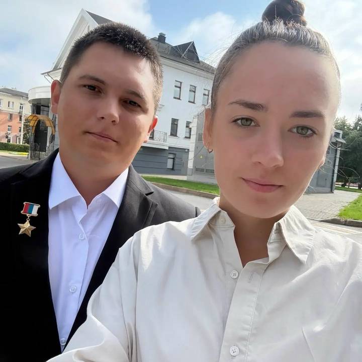 Алексей Асылханов с женой Валерией