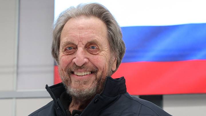 Отец Илона Маска Эррол: чем занимается, что делал в России и что говорит об РФ