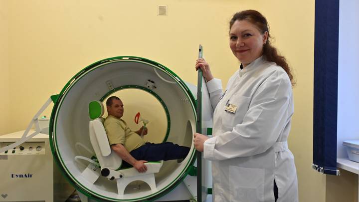 Виктор Ерхов и терапевт Светлана Исаева