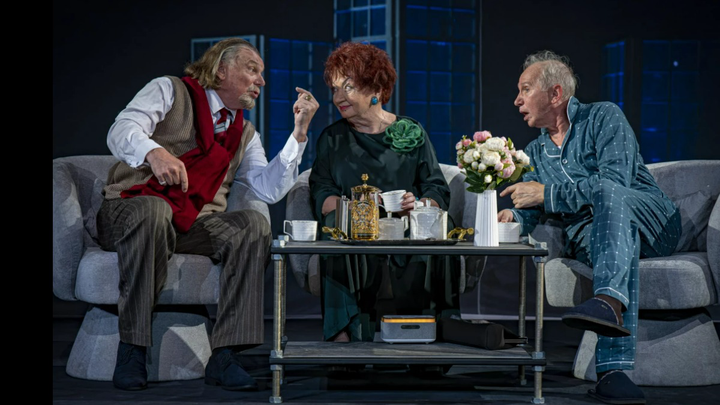 Спектакль «Старики не подарок» 