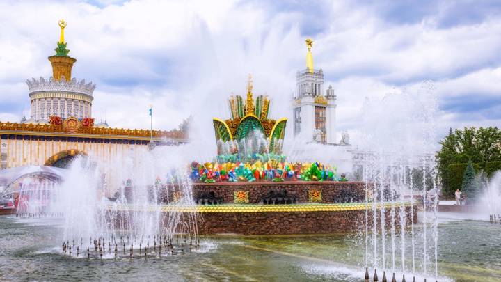 Самые красивые и загадочные фонтаны Москвы