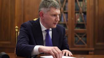Решетников: Отели обяжут заселять туристов без документов через мессенджер МАКС
