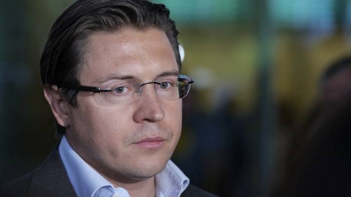 Задержание адвоката Карабанова: что известно, кто он такой и кого из знаменитостей защищал