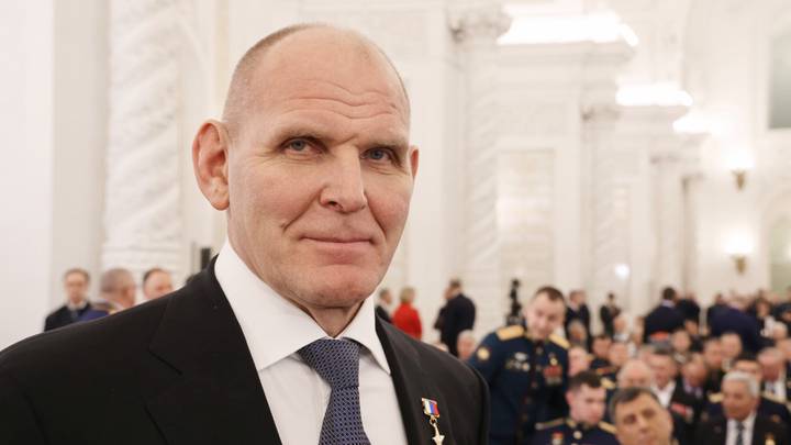 Борец Александр Карелин