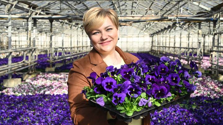 Главный агроном Елена Назарова