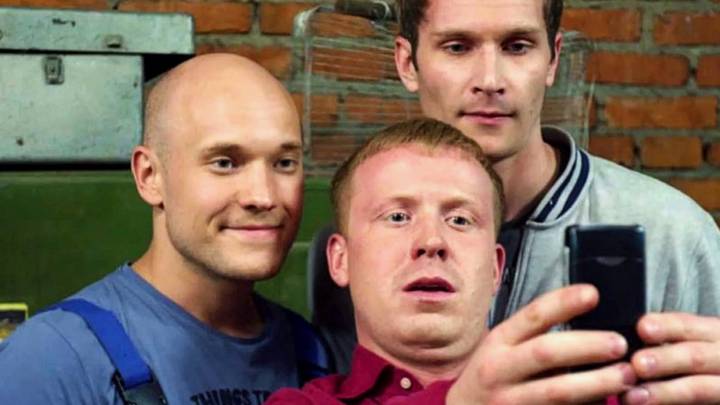 Кадр из сериала «Реальные пацаны»: Владимир Селиванов, Антон Богданов, Николай Наумов