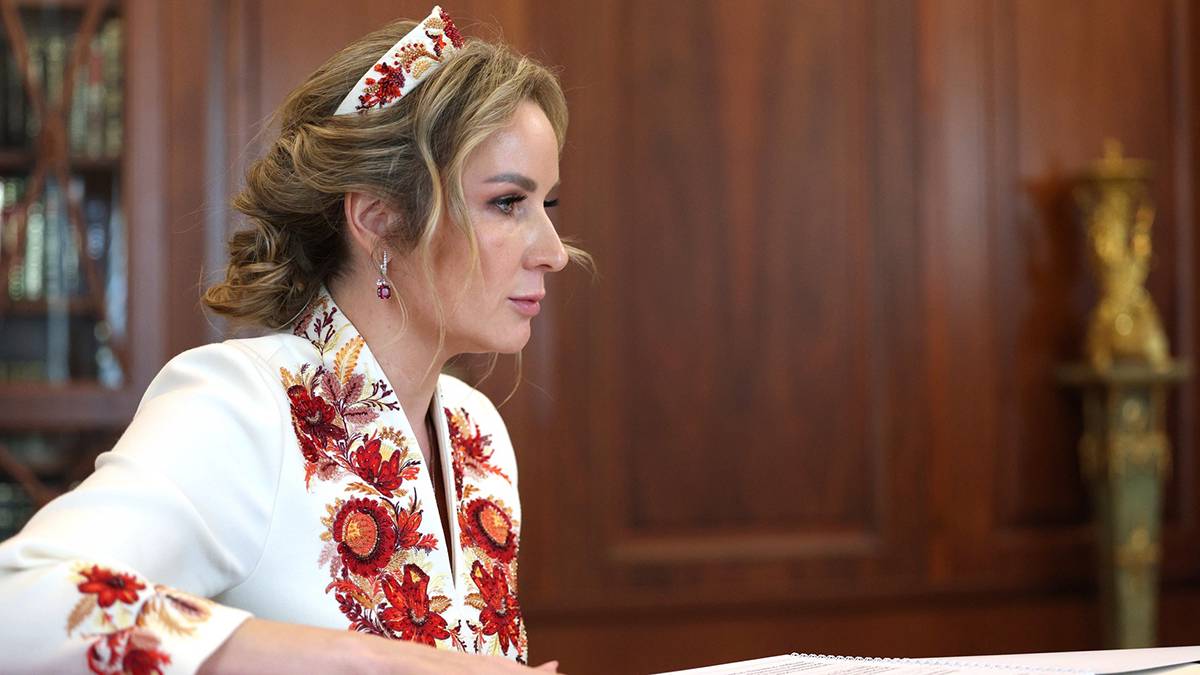 Львова-Белова взяла на контроль ситуацию с детьми бизнесмена Иванцова