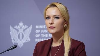 Лантратова заявила, что контактирует с командой Мелании Трамп по поводу Алешек