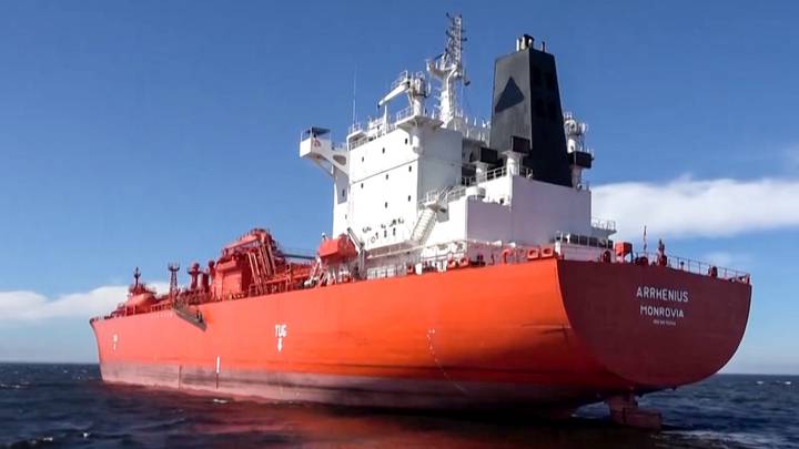 Заминированный газовоз Arrhenius, прибывший из бельгийского порта Антверпен в порт Ленинградской области
