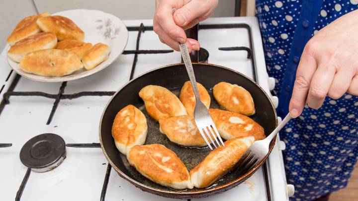 Как выбрать хороший квас и какие блюда с ним можно приготовить