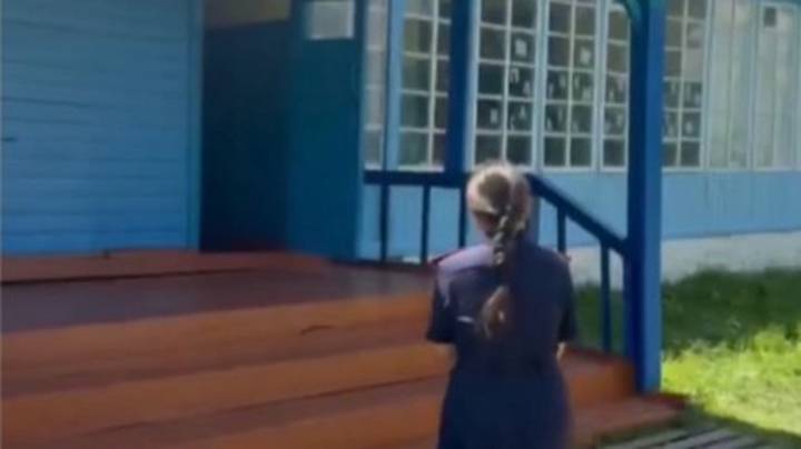 Нападение на детей в лагере «Орленок» в Туве: пострадавшие, задержание преступника, реакция властей и проверки