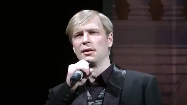 Певец Юкавский спрыгнул с моста в Москве: почему он это сделал, жив ли он, чем он известен