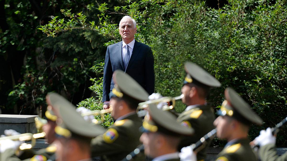 Hraparak: Состояние здоровья президента Армении Хачатуряна значительно ухудшилось