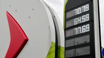 Реализацию на АЗС топлива по стандартам ниже «Евро-5» разрешили с 1 сентября