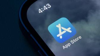 В Роскомнадзоре опровергли сообщения о блокировке App Store в России