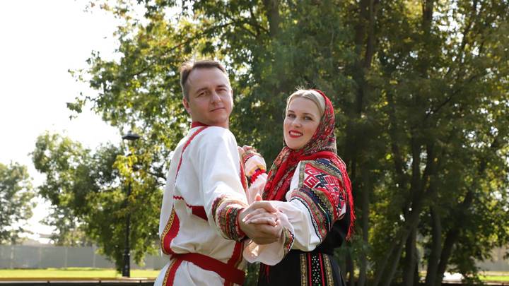 Участники фестиваля «Русское поле» Дмитрий Бородкин и Татьяна Григорьева