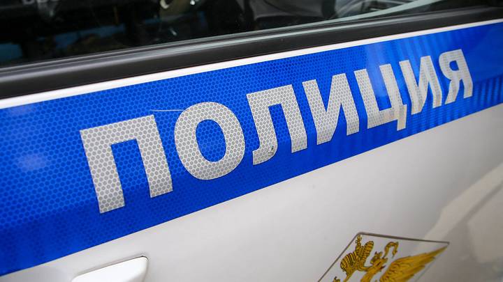 Тело девушки нашли в Мытищах: почему она лежала под окнами, откуда у нее ножевое ранение, кто она