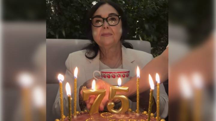 Екатерина Климова опубликовала кадры с 75-летней мамой в ее день рождения