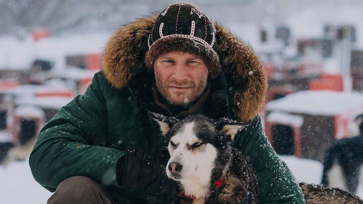 Фильм «Снежная восьмерка»: актеры, сюжет
