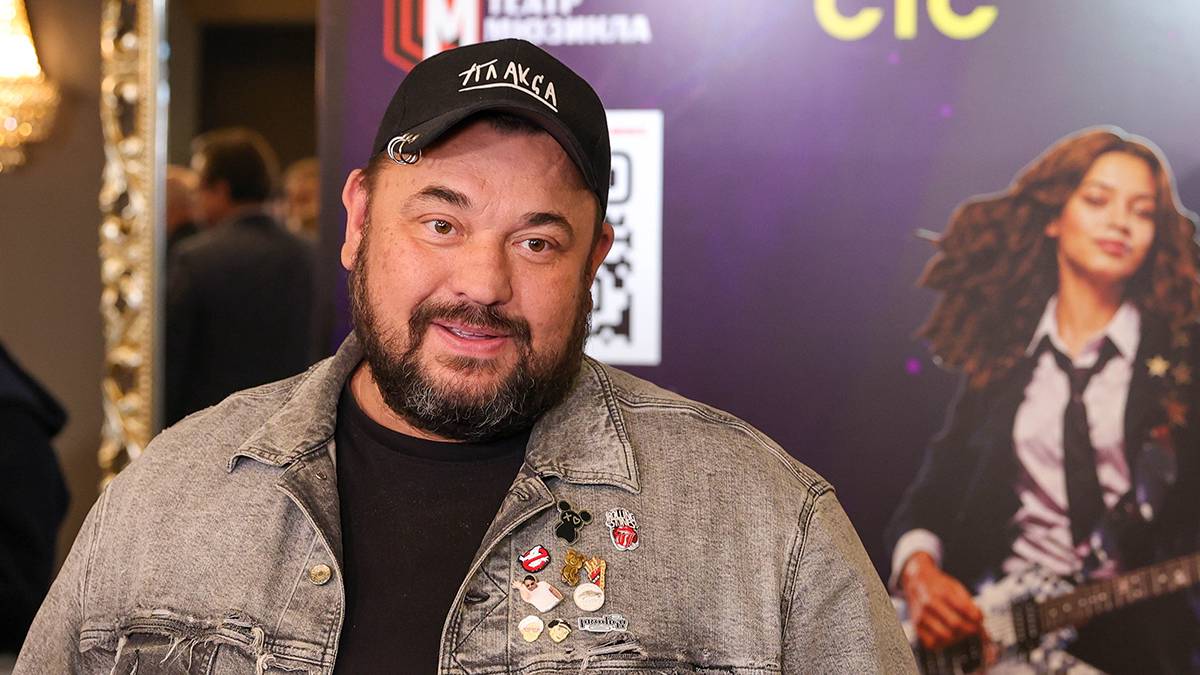 Журналист Отар Кушанашвили резко раскритиковал внешность певца Сергея Жукова