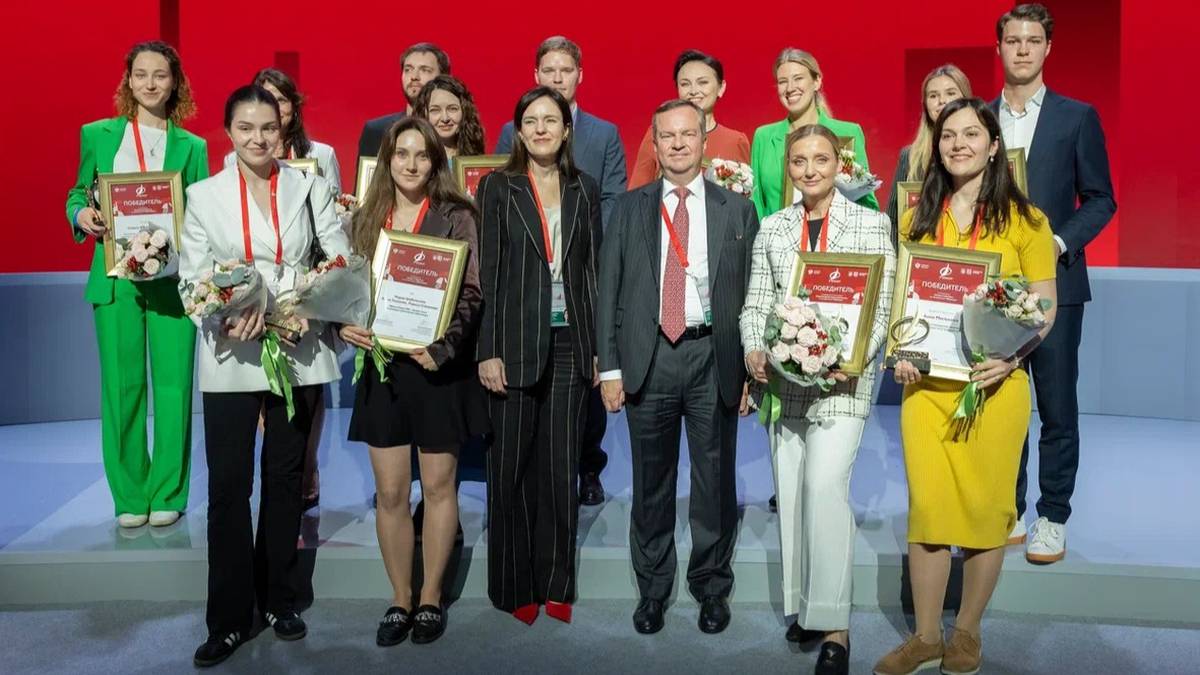 На МФФ-2026 объявили лауреатов Национальной премии в области финансовой и экономической журналистик…