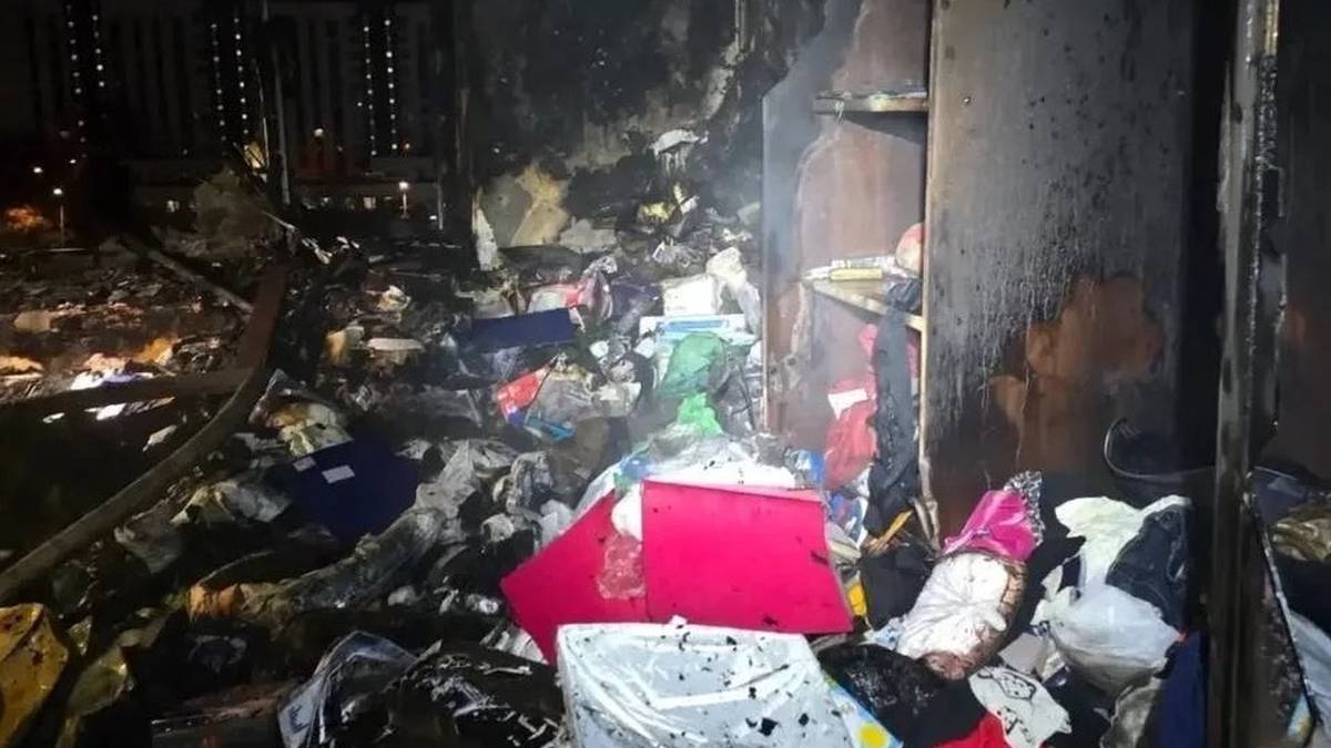 Пожар произошел в квартире дома на улице Кулакова в Москве, женщина погибла