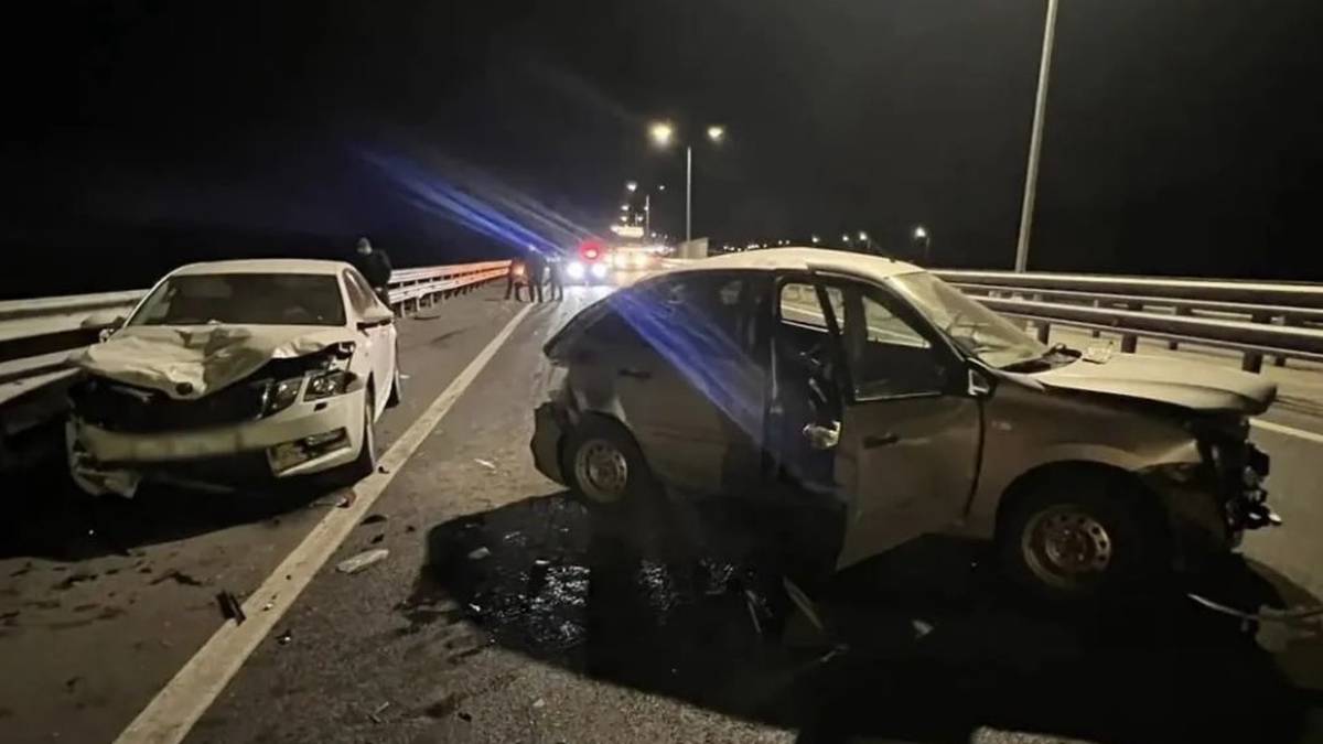 Трое взрослых и четверо детей пострадали в ДТП под Волгоградом