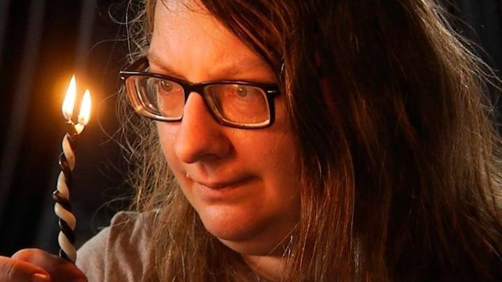 Звезды «Битвы экстрасенсов» устроили скандал на похоронах коллеги Елены Ивашиной