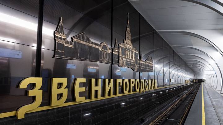 Ефимов: Оформление трех станций Рублево-Архангельской линии посвящено героической истории России